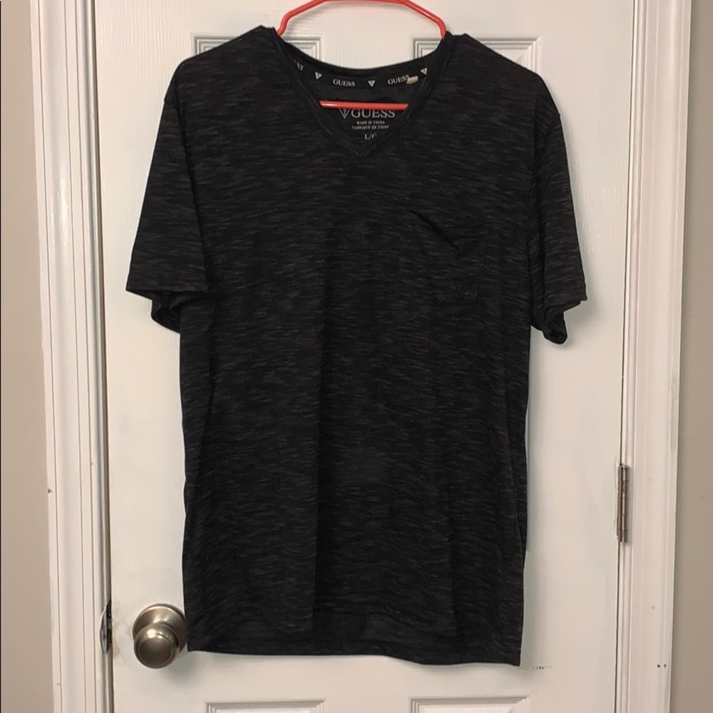 Gray and black guess t shirt